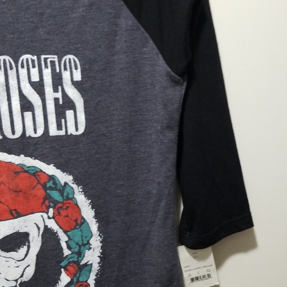 Guns &Rose's shirt - Picture 4 of 5